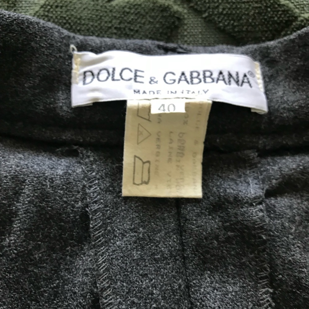 Gorgeous Dolce Gabbana Blazer and Pants Suit. - Picture 7 of 7